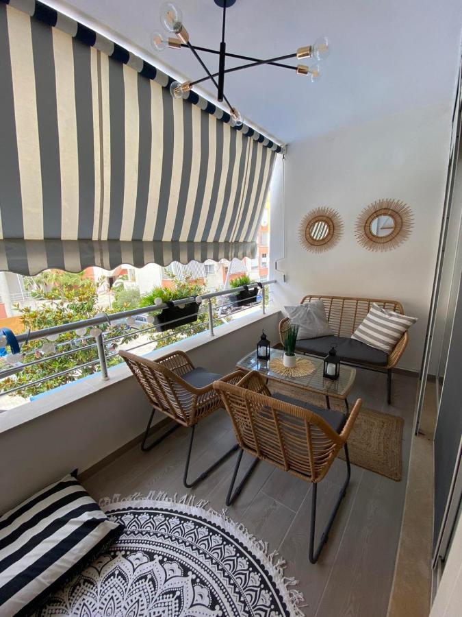 Qerret Boutique Studio Apartment ゴーレム エクステリア 写真