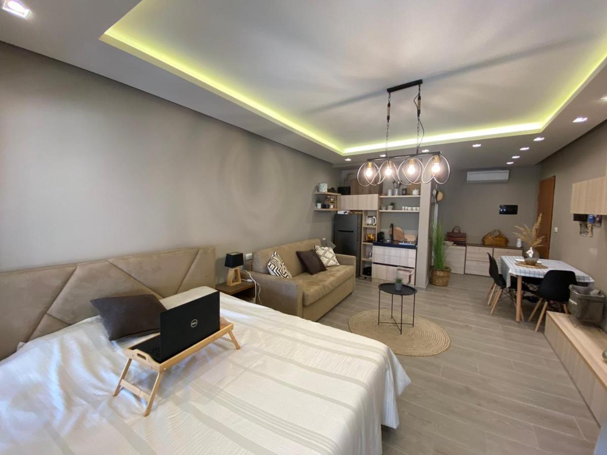Qerret Boutique Studio Apartment ゴーレム エクステリア 写真