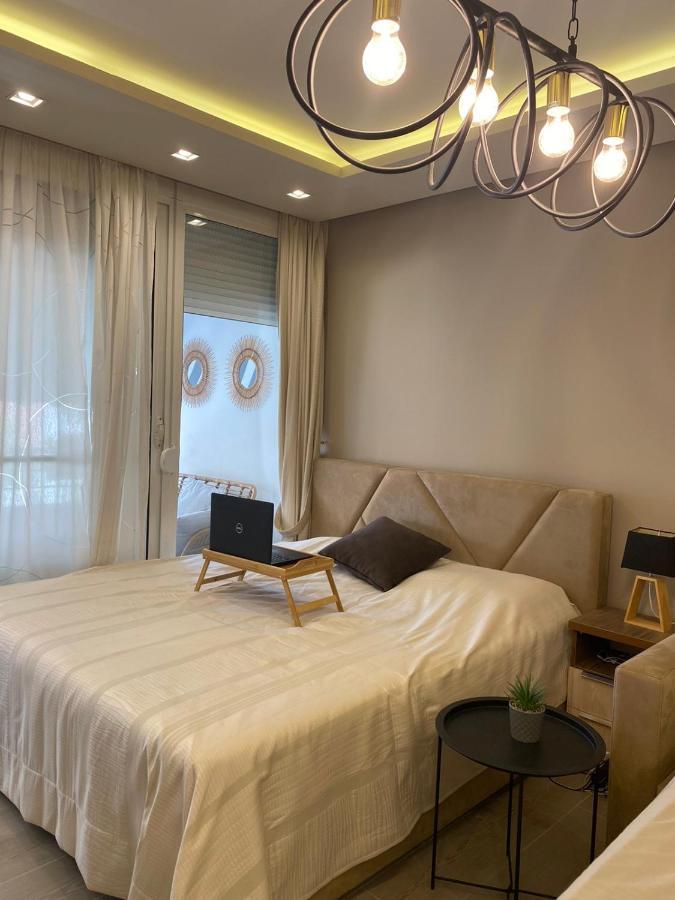 Qerret Boutique Studio Apartment ゴーレム エクステリア 写真